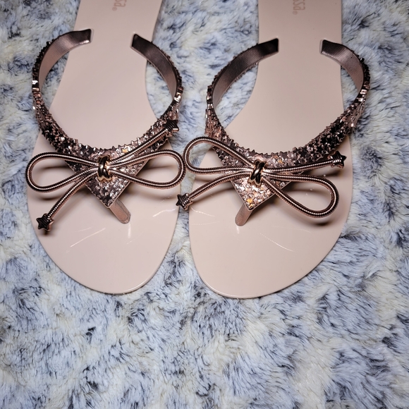 Melissa Star Sandals - Picture 3 of 12